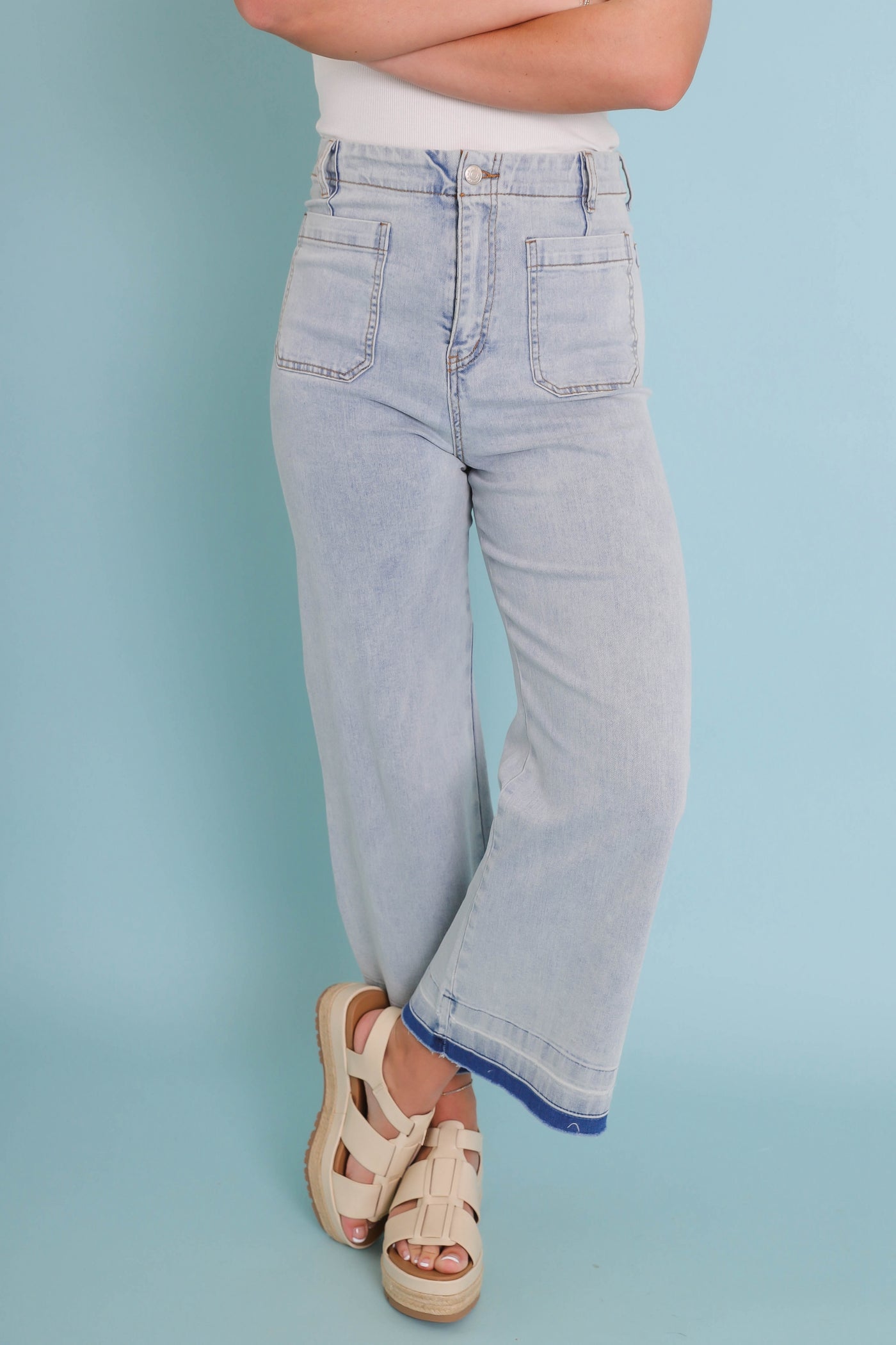 Wide Leg Light Wash Denim- Women's Raw Hem Jeans- Trendy Style Jeans