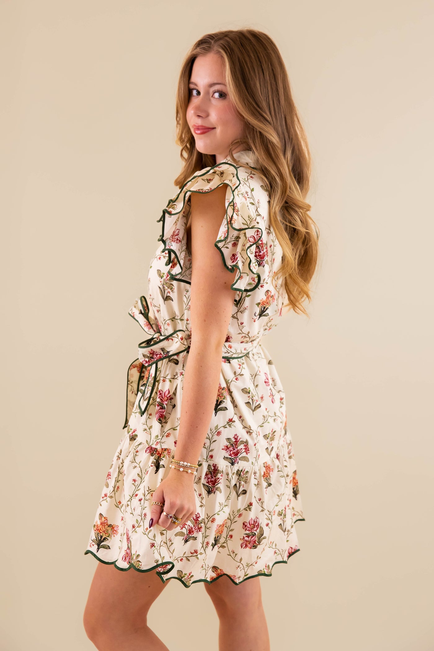 Beige Floral Dress- Women's Short Sleeve Floral Dres- Entro Floral Scalloped Dress