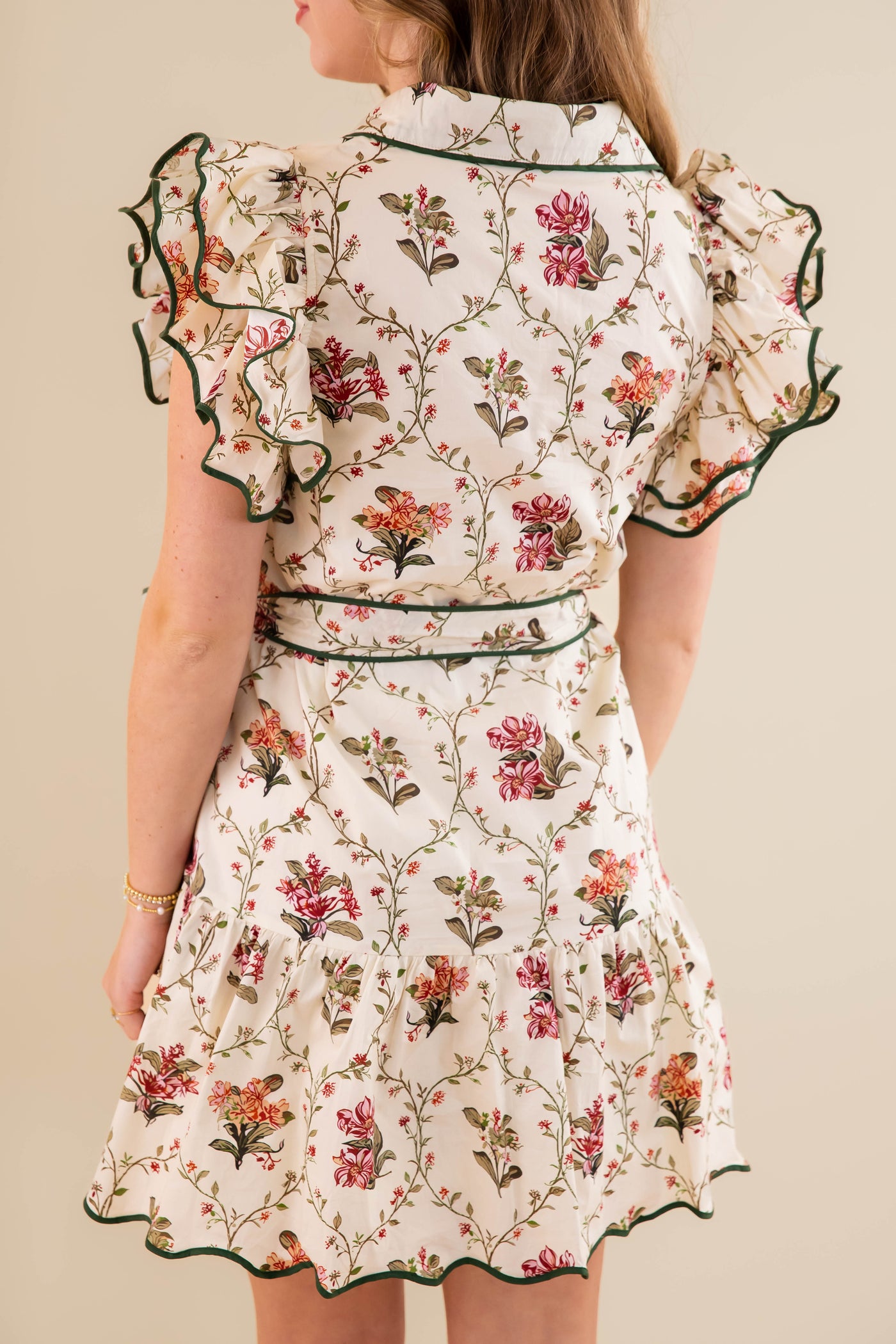 Beige Floral Dress- Women's Short Sleeve Floral Dres- Entro Floral Scalloped Dress