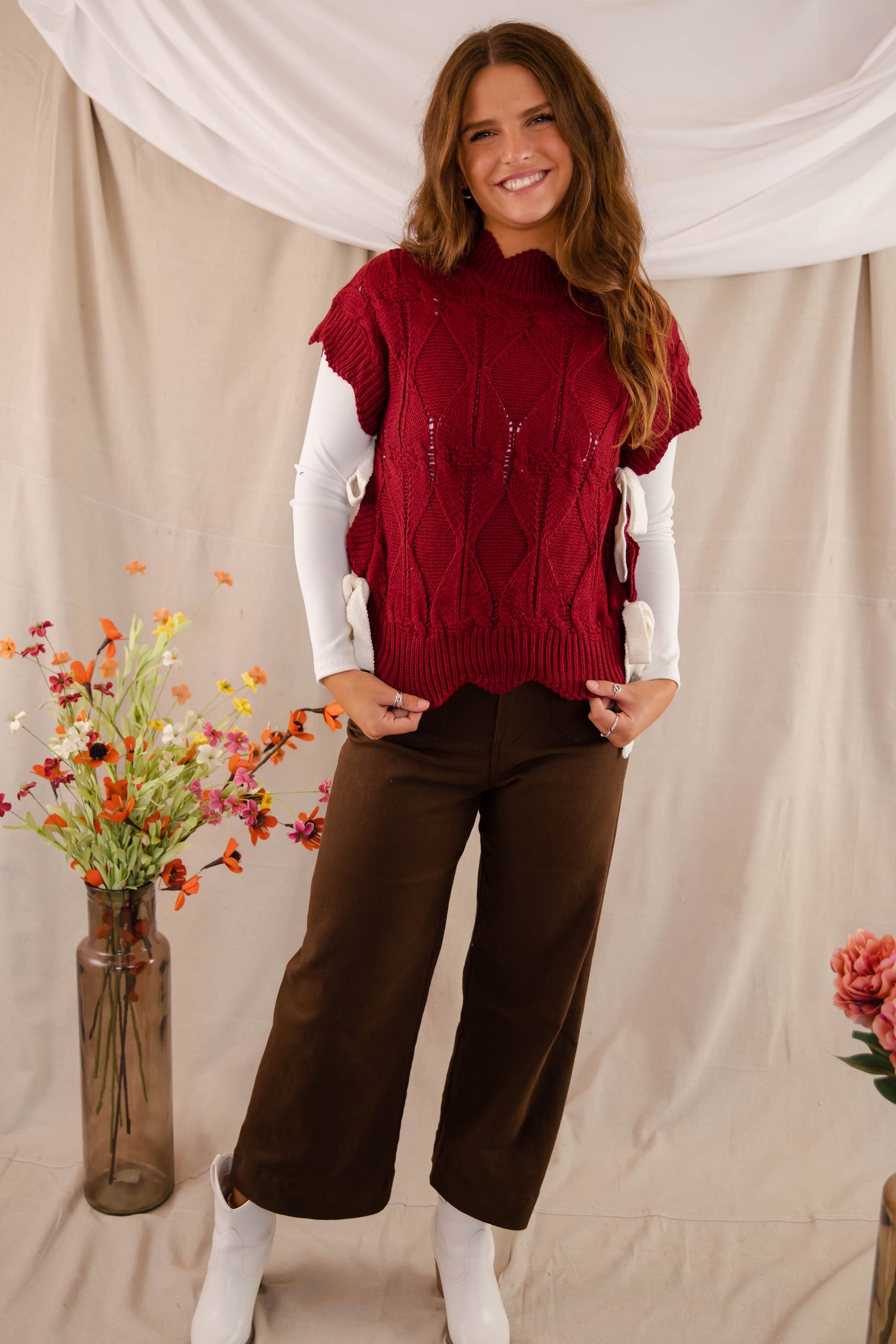 Women's Knit Sweater Vest- Women's Chic Scalloped Sweater With Bows- &Merci Sweaters