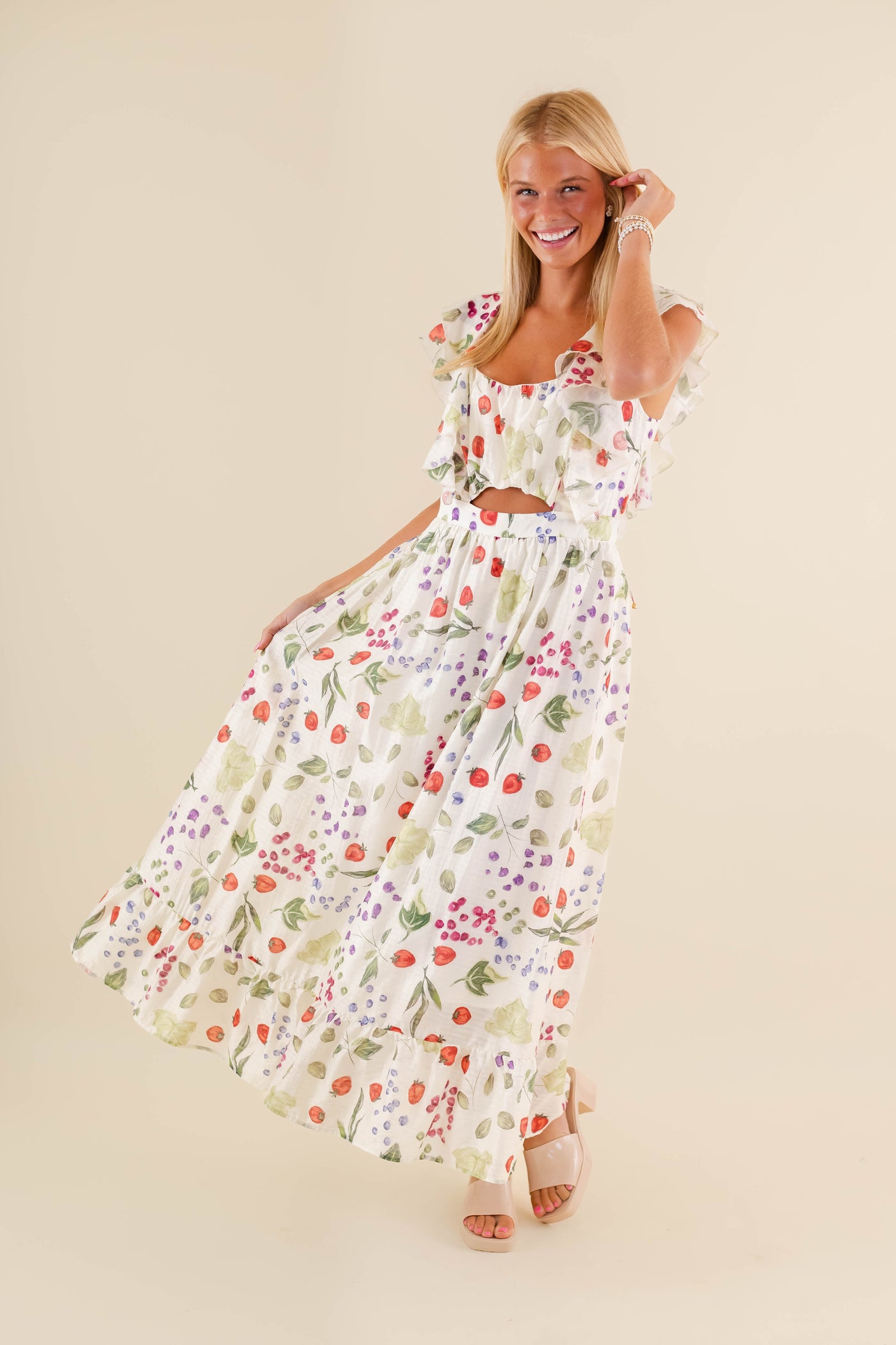 Women's Strawberry Fruit Print Dress- Coquette Style Dresses- Vintage Shop Maxi Dress